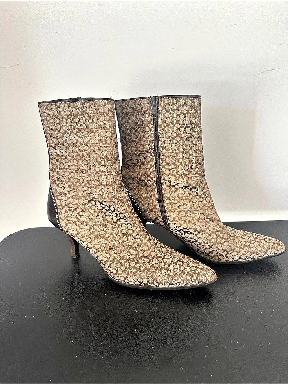 Coach Pointed Toe Heeled Boots Brown & Tan US 8.5 B